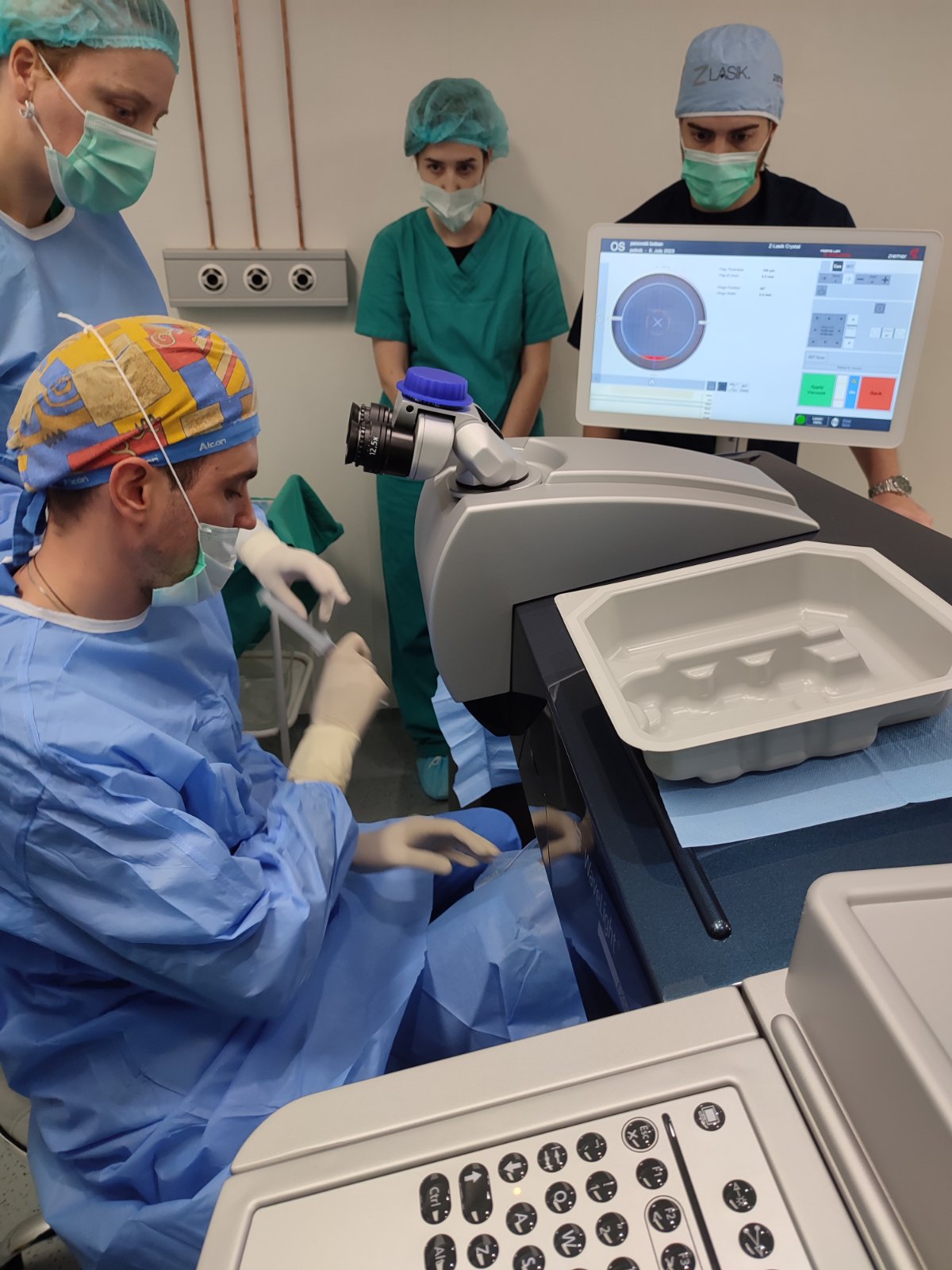 FEMTO LASER DR RIBIN FEMTO LASER DR RIBIN